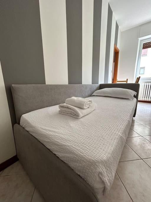 Cozy Apartment San Siro - Fiera มิลาน ภายนอก รูปภาพ