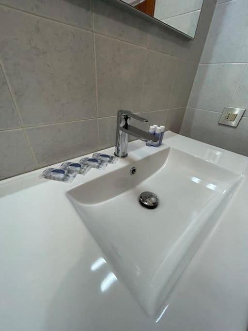 Cozy Apartment San Siro - Fiera มิลาน ภายนอก รูปภาพ
